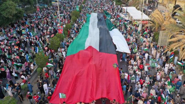 Митинги в поддержку Палестины продолжаются, несмотря на прекращение военных действий 