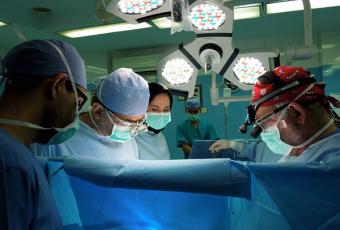 Лікарі з США безкоштовно прооперують 25 українських дітей з вадами серця