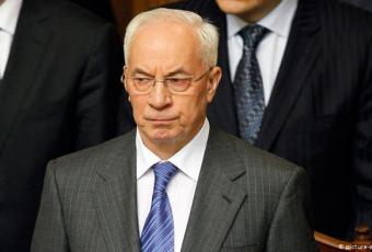 Миколі Азарову оголошено про підозру в держзраді