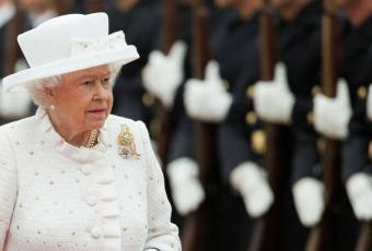 У 2020 році Єлизавета II позбавила лицарських звань 9 осіб